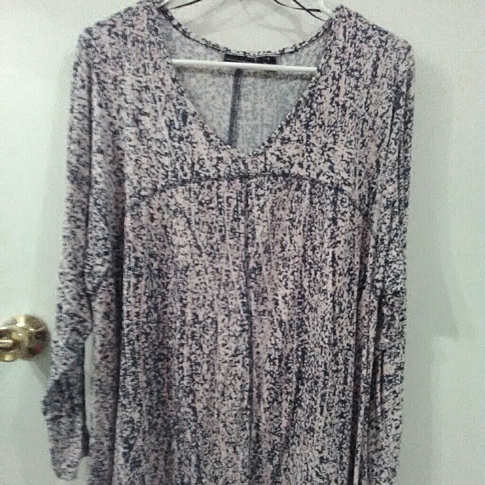long sleeve v neck tunic